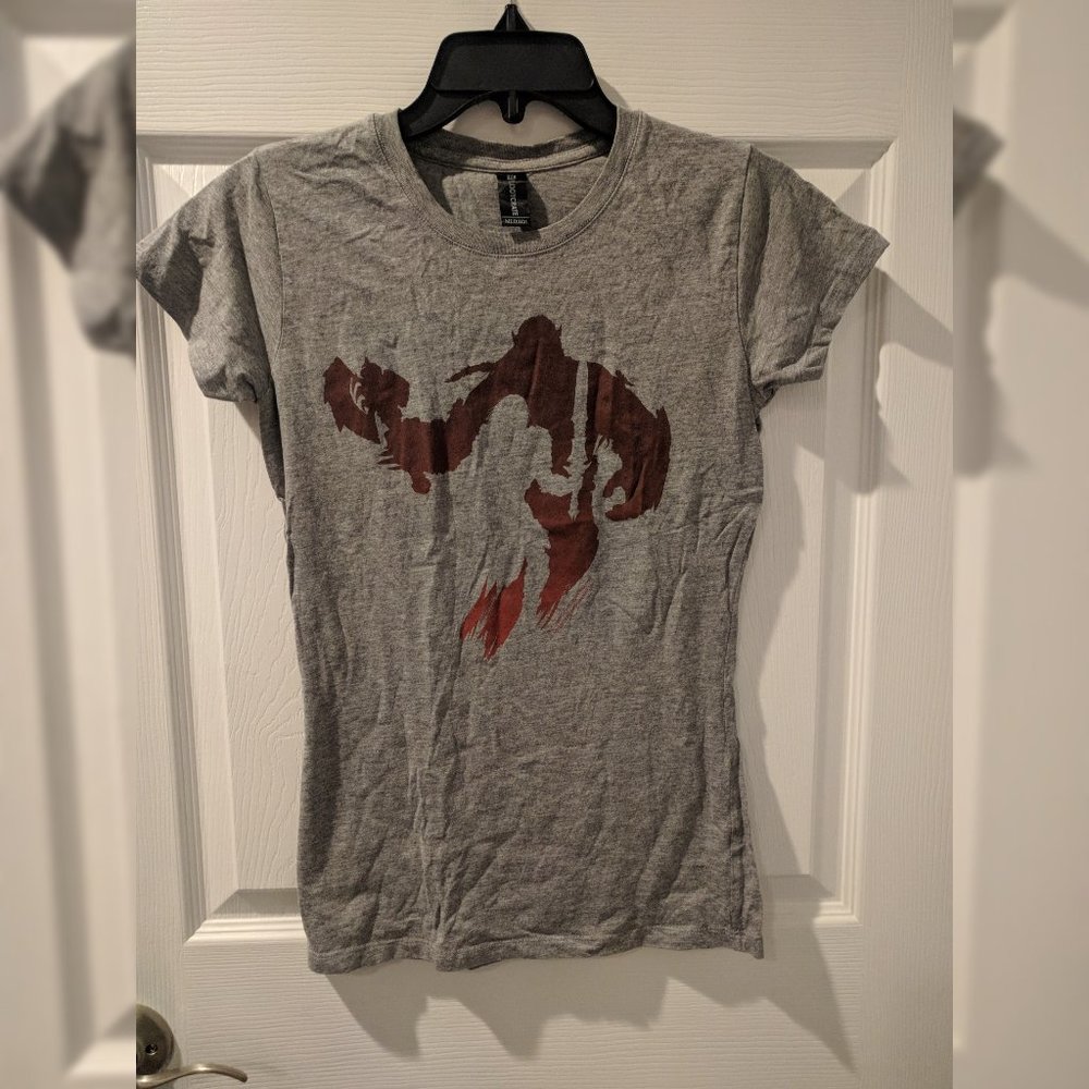 Loot Crate Exclusive Guild Wars 2 t-shirt
